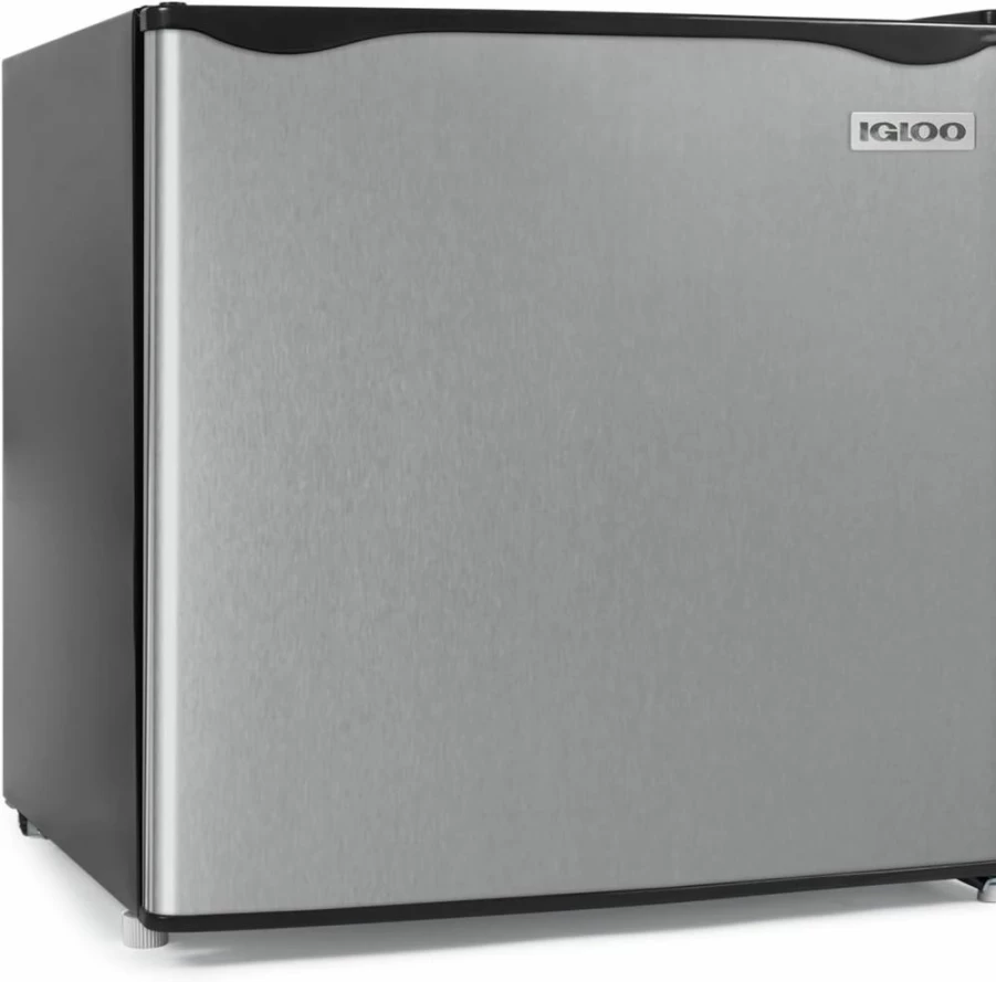 Igloo 2.6 Cu.Ft. Black Compact Refrigerator with Freezer, Ideal for Dorm, Office, or Home Use, Energy Efficient, 2 Adjustable Shelves